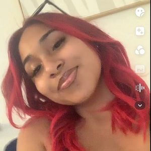 Meet your Posher, Jaleen